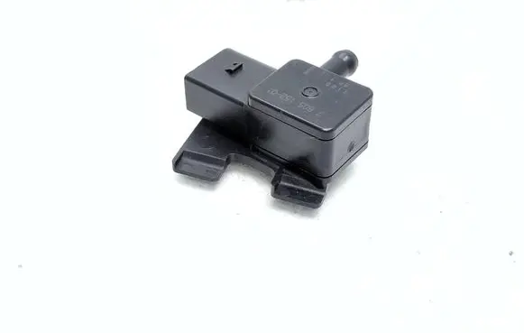 BMW 1 F20 F21 Exhaust gas pressure sensor 7805152