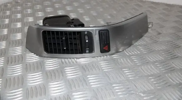 Dash center air vent grill
