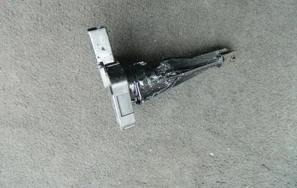 BMW 1 F20 F21 Oil level sensor 8638754