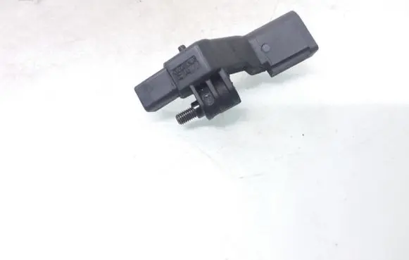 Volkswagen Touran I Crankshaft position sensor 045906433A