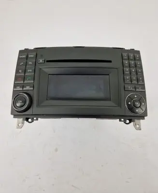 Mercedes-Benz A W169 Radio/CD/DVD/GPS head unit A1699002000