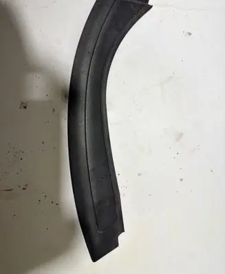 BMW Z4 E85 E86 (B) pillar trim (bottom) 7025646 74850610