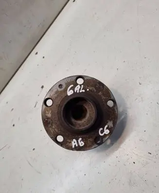 Audi A6 S6 C6 4F Rear wheel hub
