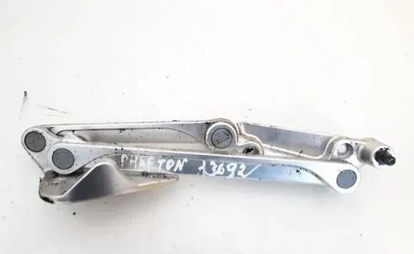 Volkswagen Phaeton Tailgate/trunk/boot hinge