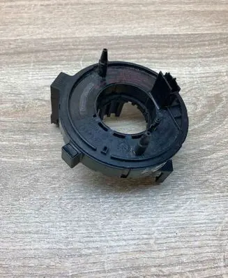 Audi A6 S6 C5 4B Airbag slip ring squib (SRS ring) 1J0959653B