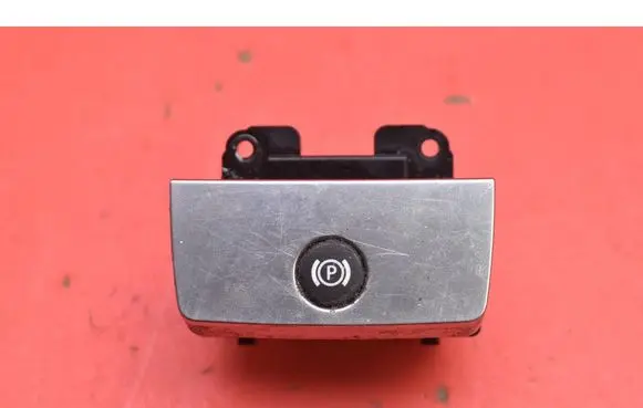 Handbrake/parking brake lever assembly