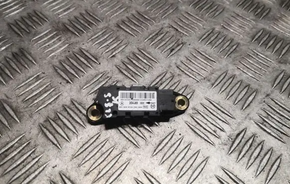 Mercedes-Benz CLS C219 Airbag deployment crash/impact sensor 0018209126 A0018209126