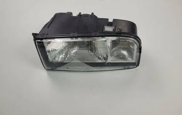 Mercedes-Benz Vito Viano W638 Headlight/headlamp A9418205861