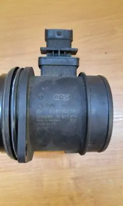 Volvo S80 Mass air flow meter 30677999 0281002730 8918313