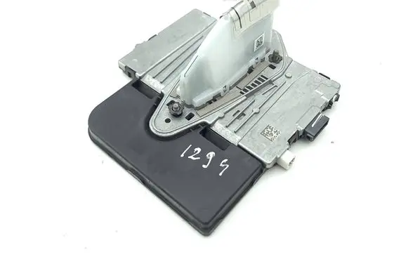 Peugeot 3008 III Radio antenna 9864162580 0020094 BSRFV1EMC00