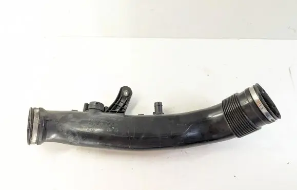 BMW X3 F25 Air intake hose/pipe 7583714