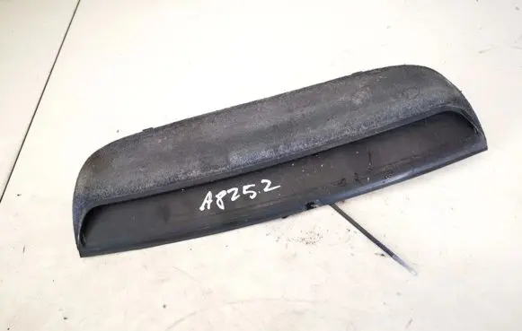 Volkswagen PASSAT B5 Third/center stoplight 3b5945135a