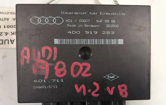 Audi A8 S8 D3 4E Parking PDC control unit/module 4D0919283 601711