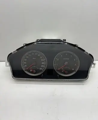 Volvo V50 Speedometer (instrument cluster) 30710071 100391