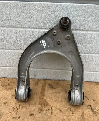 Mercedes-Benz E W211 Front upper control arm/wishbone A2113308907