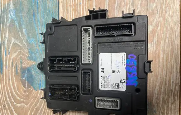 Renault Megane IV Other control units/modules 284B14352R