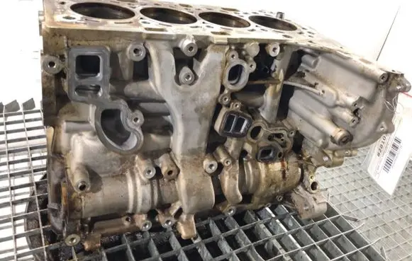 BMW 3 GT F34 Engine block 8642458