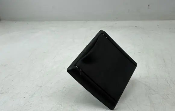 BMW 3 G20 G21 Parcel shelf load cover mount bracket 7450732