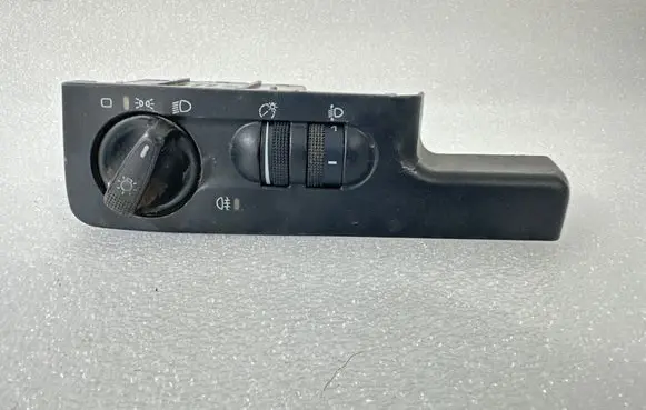 Volkswagen PASSAT B4 Light switch 3A1941531E