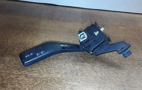 Volkswagen Golf V Indicator stalk 1K0953513