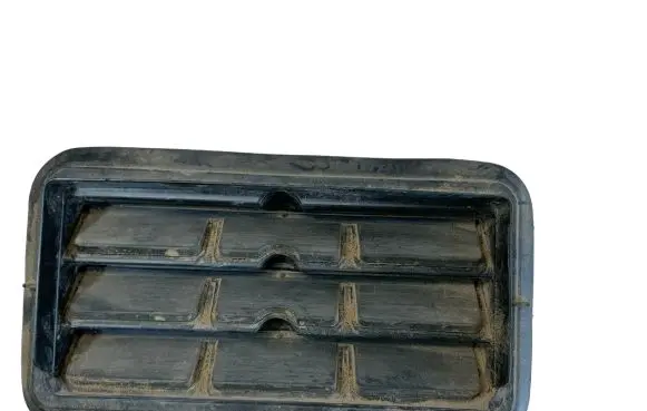 Chrysler Pacifica Quarter panel pressure vent 68170766AB