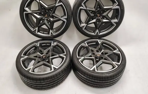 Cupra Leon R19 alloy rim 5FA601025AE