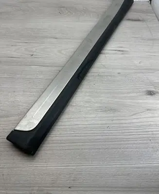 Infiniti FX Front sill trim cover 768940G000