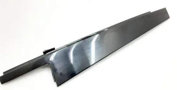 BMW X5 F15 Rear door window/glass frame 7289654