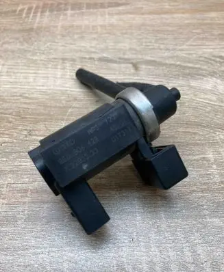 Audi A4 S4 B6 8E 8H Turbo solenoid valve 8E0906628 72290333