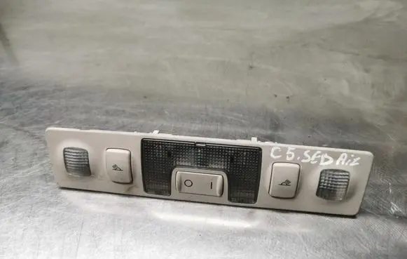 Audi A6 S6 C5 4B Rear seat light 4B0947111