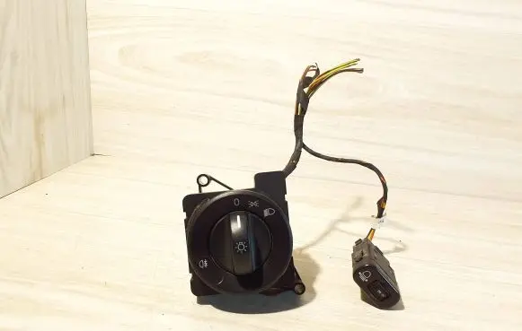Volkswagen Crafter Light switch 9065450104