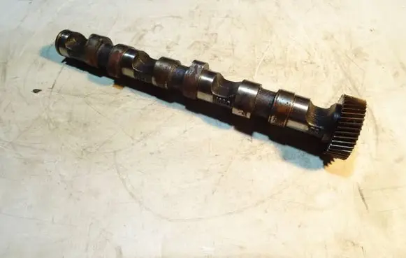 Audi A6 S6 C5 4B Camshaft 059109022P