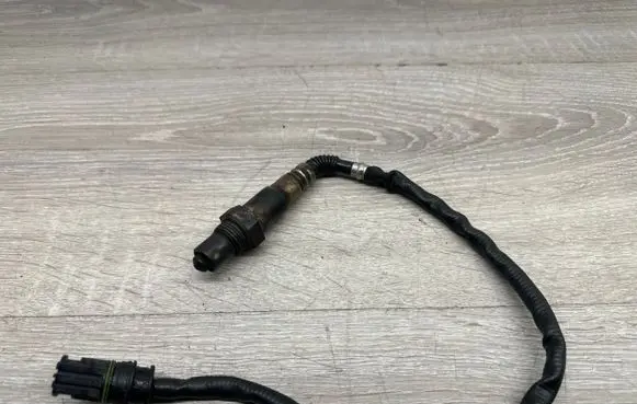BMW 1 E81 E87 Lambda probe sensor 0281006977
