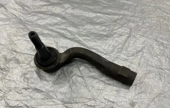 Volvo S90, V90 Steering tie rod end 31476319