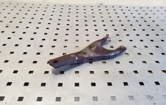 KIA Rio Clutch release arm fork 4143023200