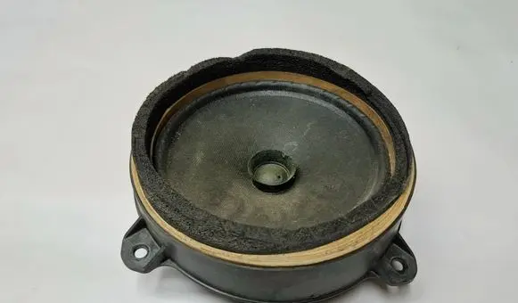 Subaru Outback Front door speaker 86301AG001