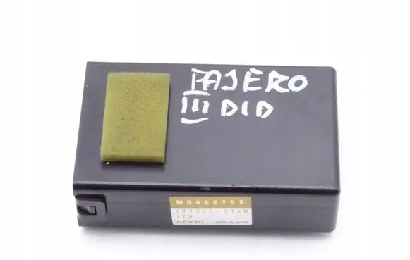Mitsubishi Pajero Air conditioner control unit module MR460758