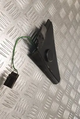 Nissan Terrano Front door high frequency speaker