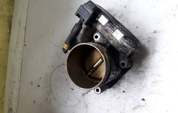 Volvo XC90 Engine shut-off valve 0280750103