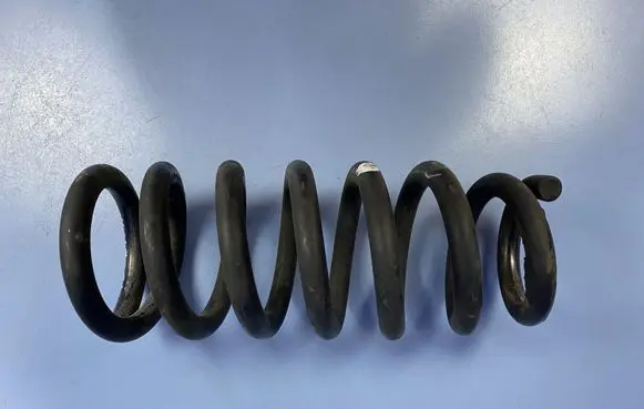 Mitsubishi Pajero Front coil spring MR554260