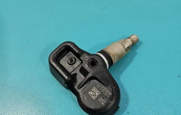 Toyota RAV 4 (XA50) Tire pressure sensor PMV-C215 IMPRK1533763