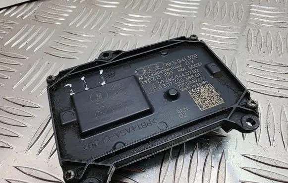 Audi A4 S4 B8 8K Headlight ballast module Xenon 8K5941329 130732936801
