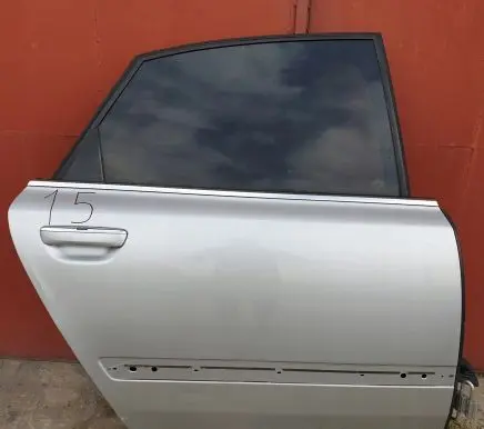 Audi A8 S8 D3 4E Rear door