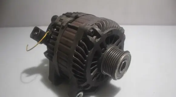 Peugeot 407 Generator/alternator 9654752880