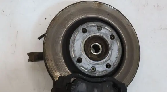 Opel Corsa F Front wheel hub spindle knuckle 