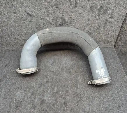 Audi Q8 Intercooler hose/pipe 4M0145738AD