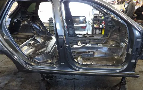 Audi A3 S3 8V Sill