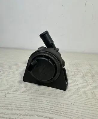 Audi e-tron Electric auxiliary coolant/water pump 4KE121601