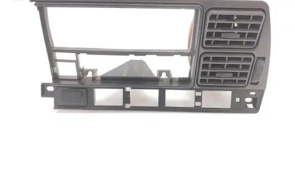Volkswagen PASSAT B2 Dash center air vent grill 321819709E 321857052 321957087