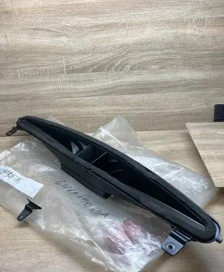 Volkswagen Polo IV 9N3 Dashboard trim 6Q1819063